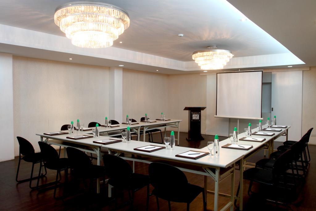 The Sulo Riviera Hotel Quezon City Zewnętrze zdjęcie